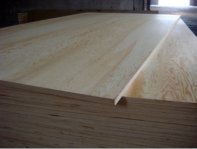 Lumber Buying Guide: A Comprehensive Overview of Hardwoods and Plywood
